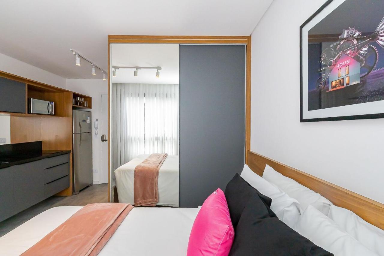 Housi Brickell One - Hbo0408 *